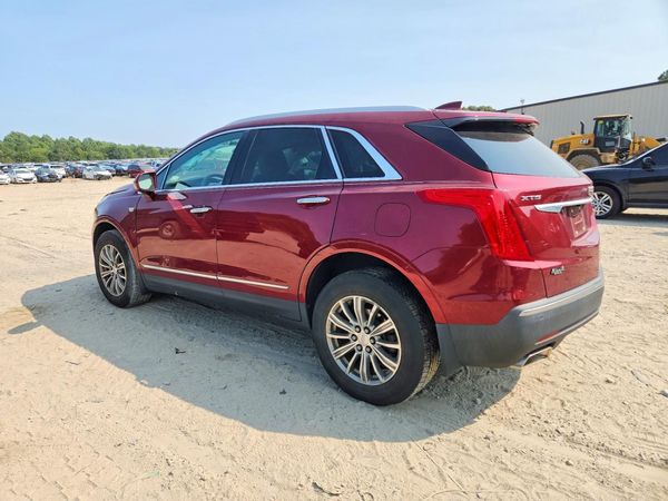 2017 CADILLAC XT5