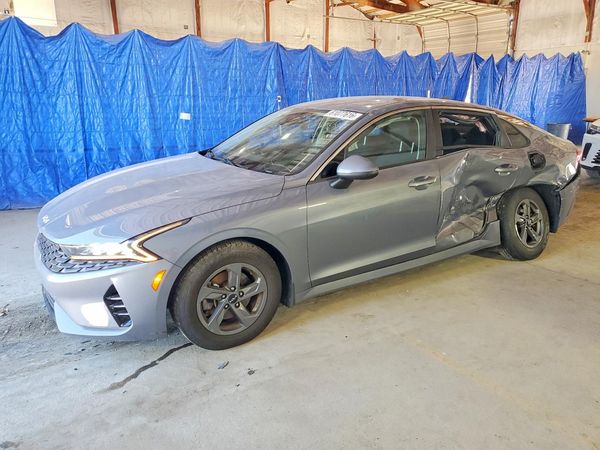 2022 KIA K5