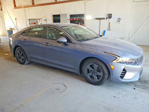 2022 KIA K5