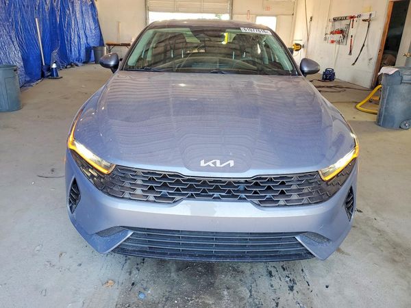 2022 KIA K5