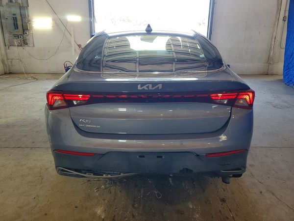 2022 KIA K5