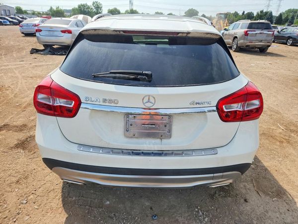 2017 MERCEDES-BENZ GLA GLA250-4M