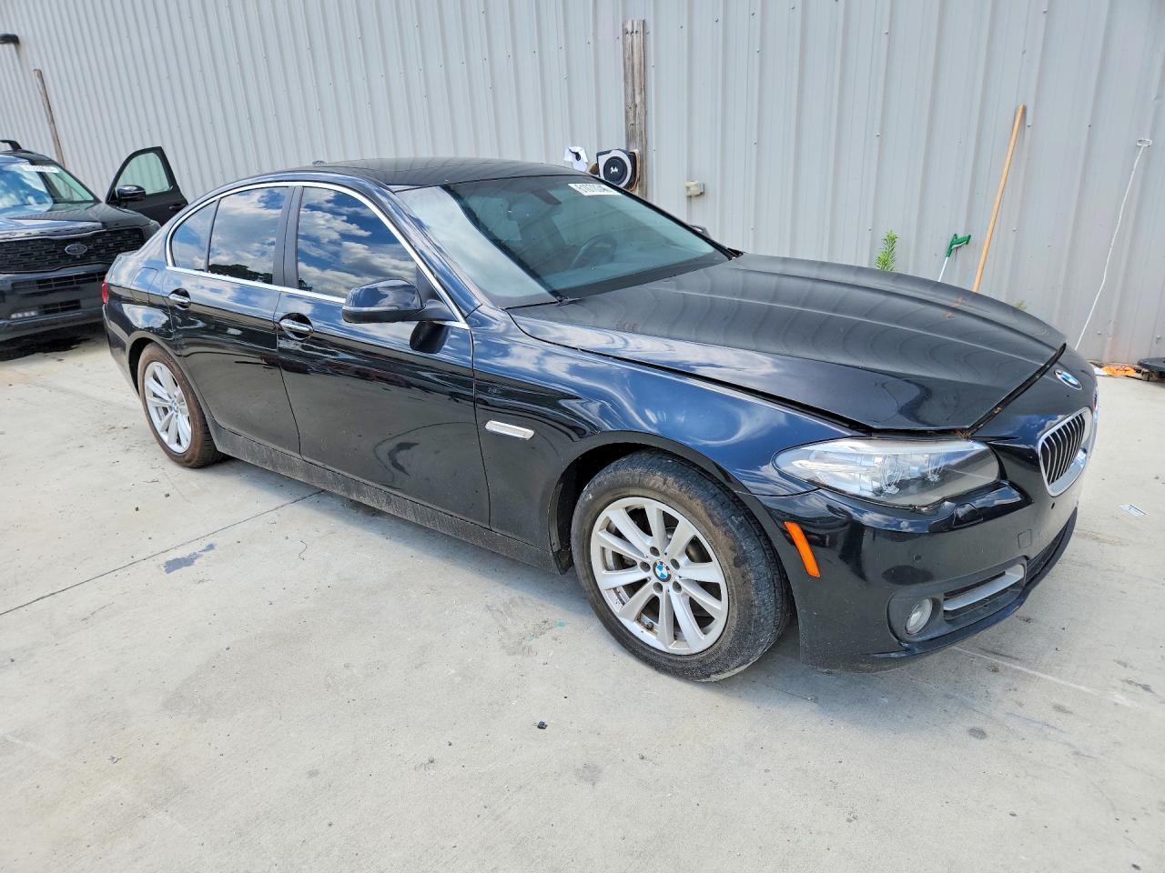 2015 BMW 528