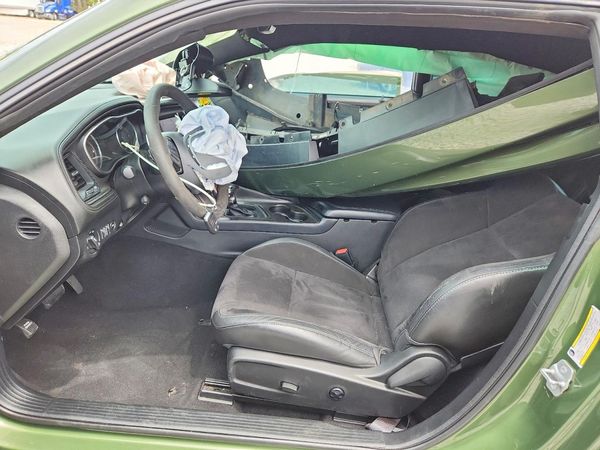 2021 DODGE CHALLENGER R/T SCAT PACK — DENT
