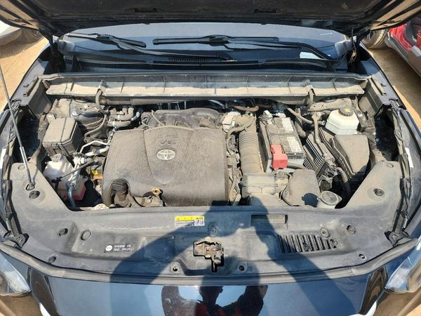 2021 TOYOTA HIGHLANDER L