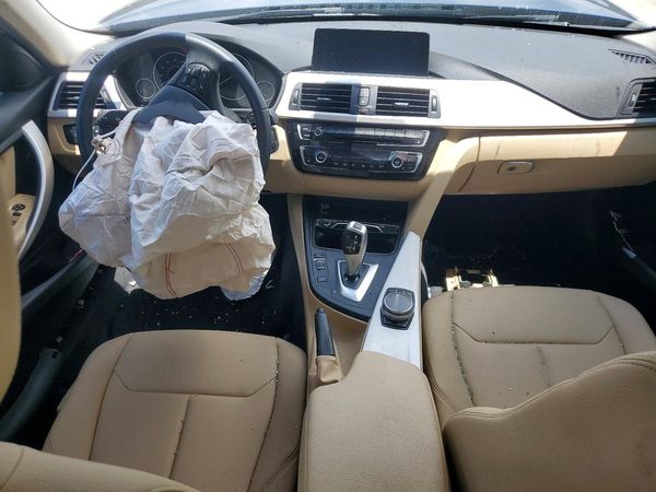 2017 BMW 320 xDrive SA
