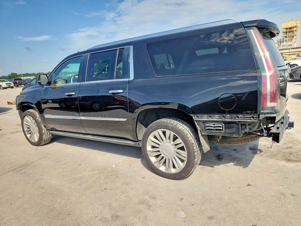 2018 CADILLAC ESCALADE