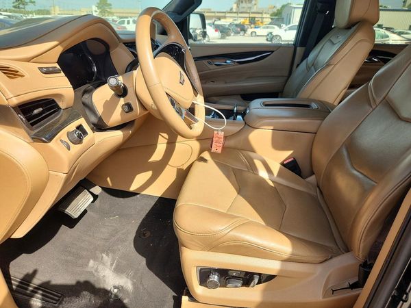 2018 CADILLAC ESCALADE