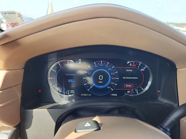 2018 CADILLAC ESCALADE