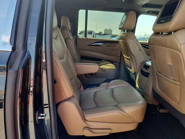 2018 CADILLAC ESCALADE