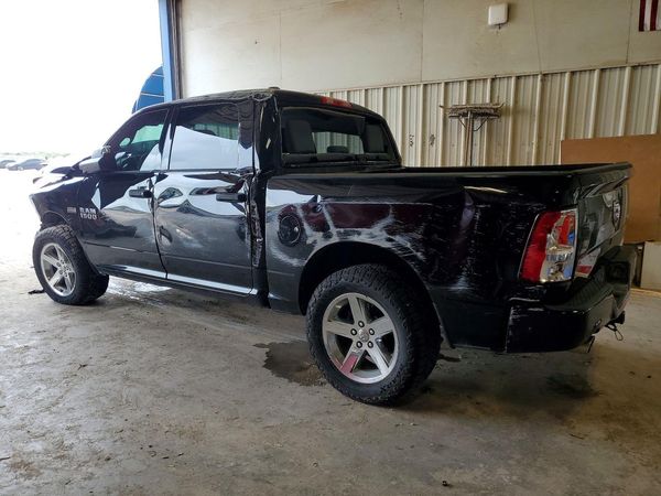 2013 RAM 1500 ST CREW CAB 4X4