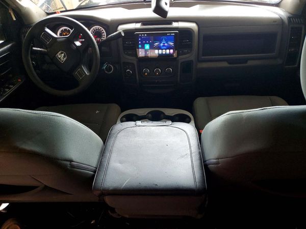 2013 RAM 1500 ST CREW CAB 4X4