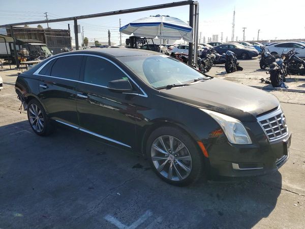 2014 CADILLAC XTS
