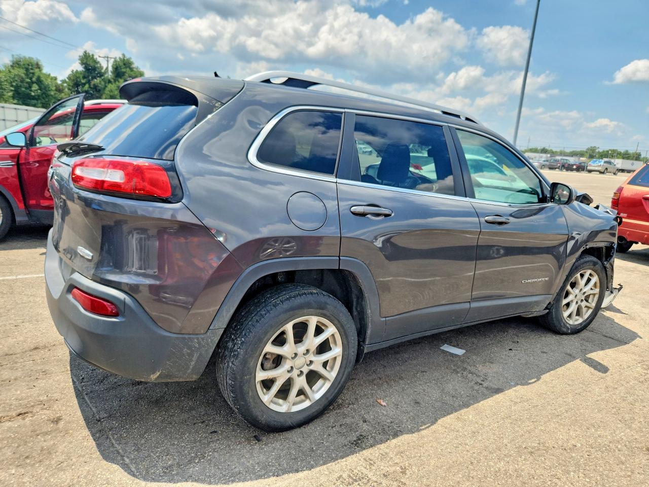 2015 JEEP CHEROKEE LATITUDE FWD