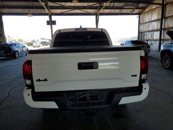 2021 TOYOTA TACOMA SR5