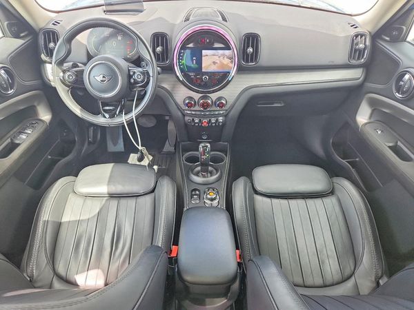 2021 MINI COOPER