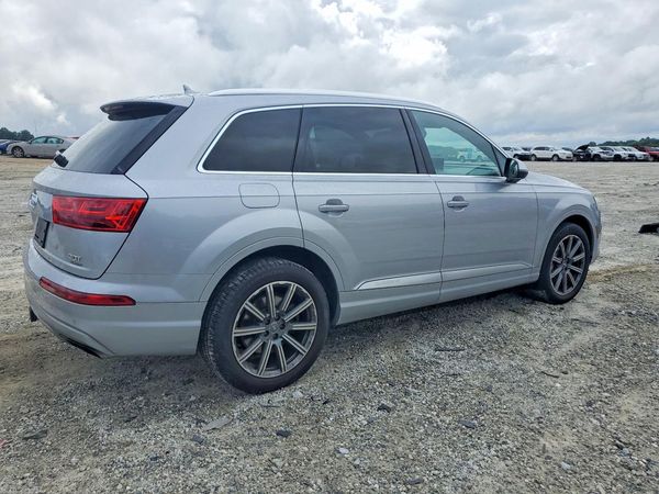 2018 AUDI Q7
