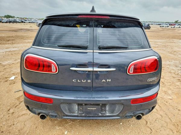 2018 MINI COOPER