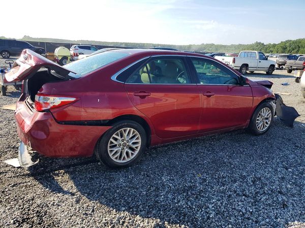 2016 TOYOTA CAMRY