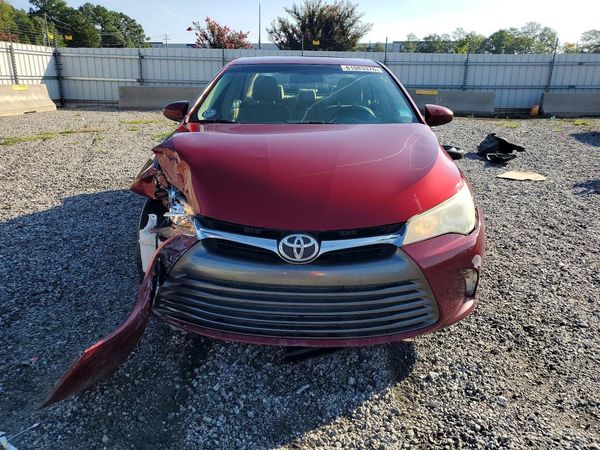 2016 TOYOTA CAMRY