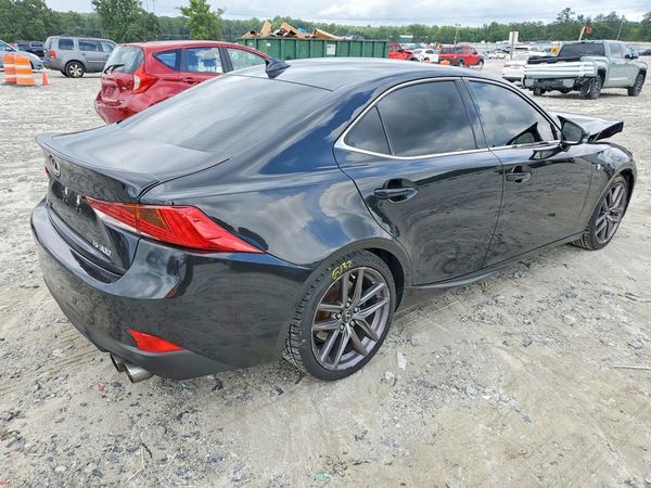 2018 LEXUS IS 300