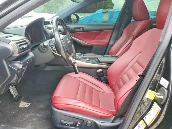 2018 LEXUS IS 300