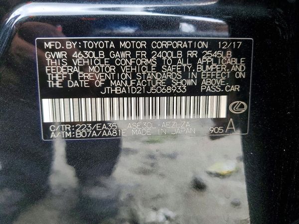 2018 LEXUS IS 300