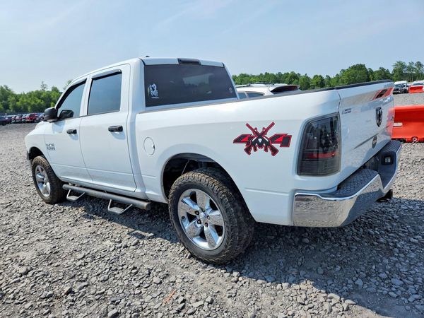2013 RAM 1500 ST