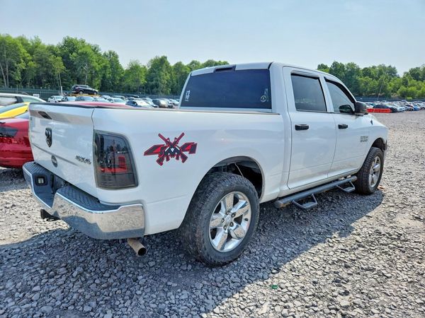 2013 RAM 1500 ST