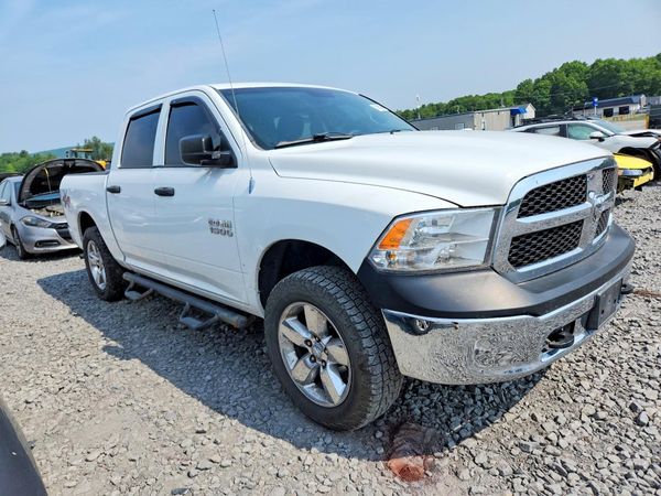 2013 RAM 1500 ST
