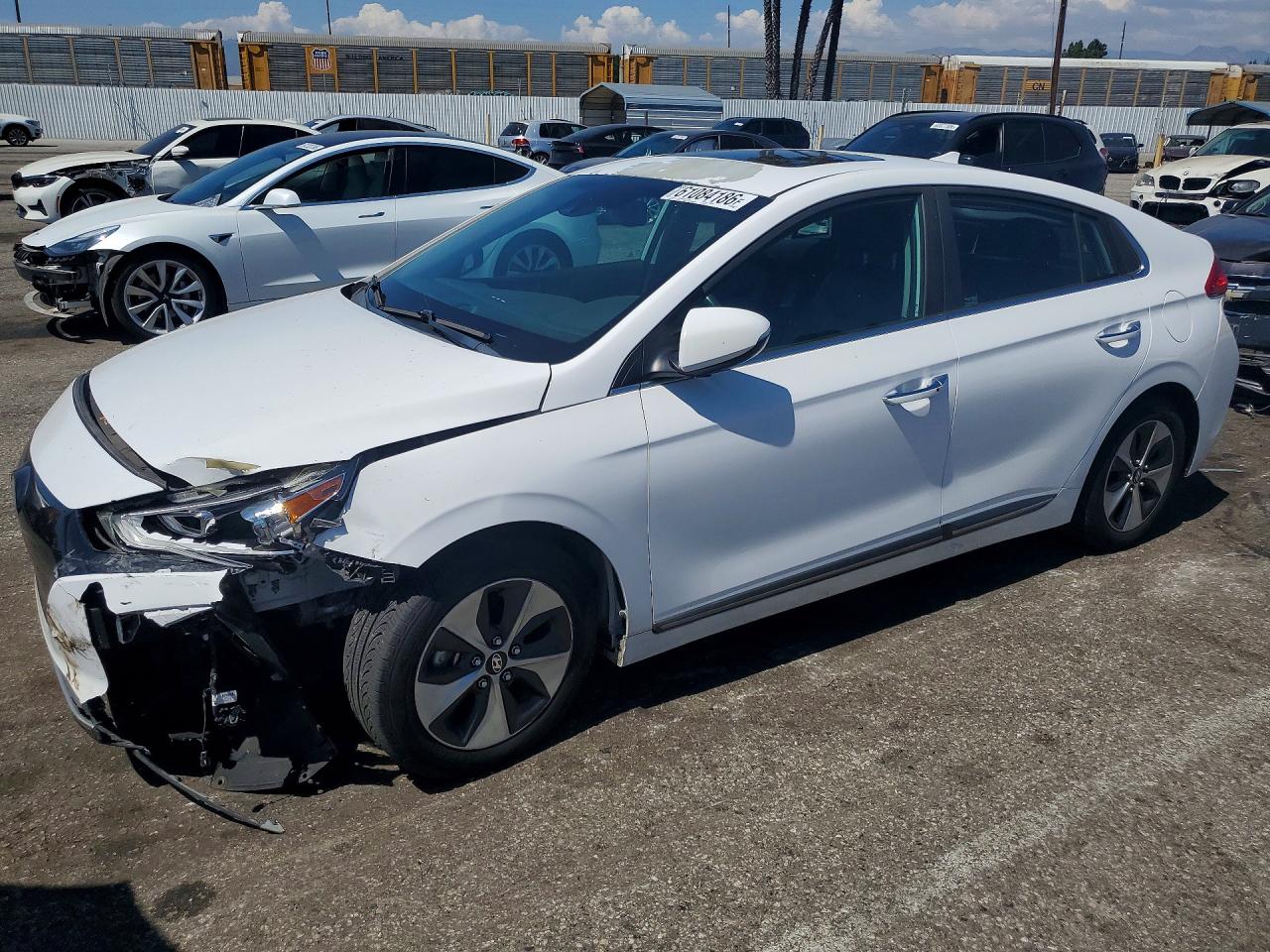 2017 HYUNDAI IONIQ