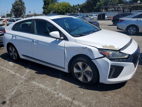2017 HYUNDAI IONIQ