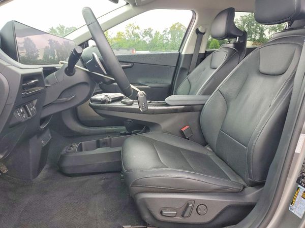 2023 KIA EV6 Light, Wind