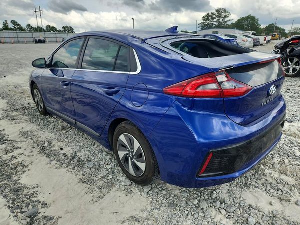 2019 HYUNDAI IONIQ SEL (HEV)