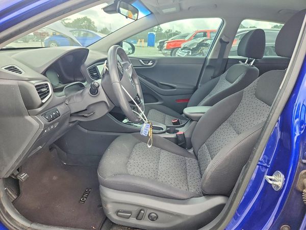 2019 HYUNDAI IONIQ SEL (HEV)