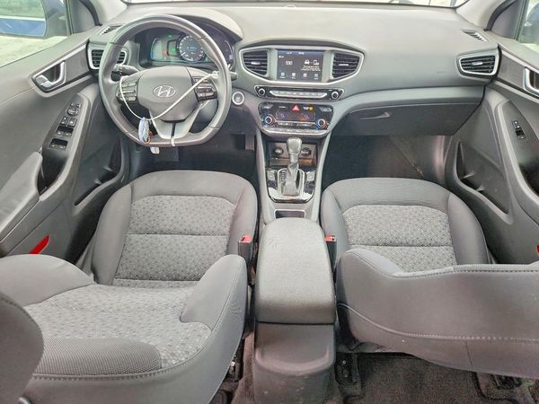 2019 HYUNDAI IONIQ SEL (HEV)