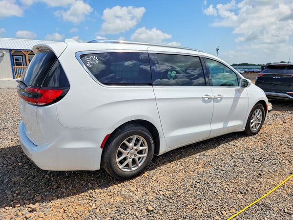 2021 CHRYSLER PACIFICA