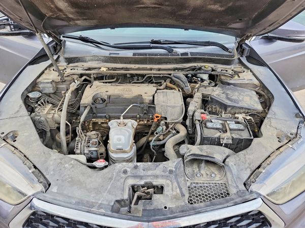 2018 ACURA TLX Standard