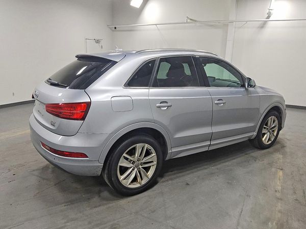 2016 AUDI Q3 quattro Premium Plus