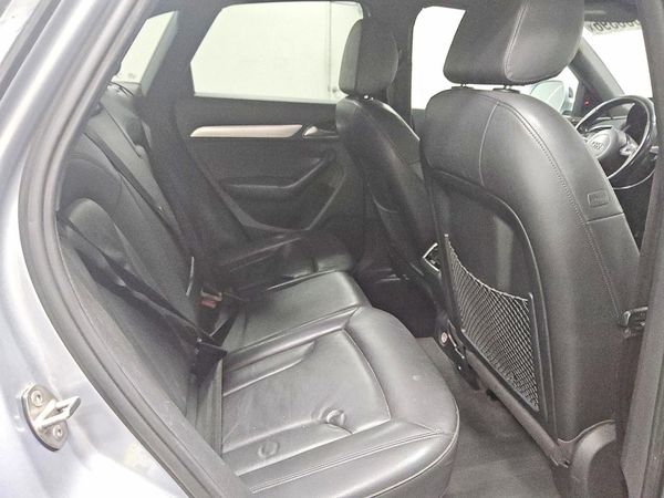 2016 AUDI Q3 quattro Premium Plus