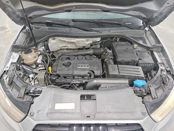 2016 AUDI Q3 quattro Premium Plus