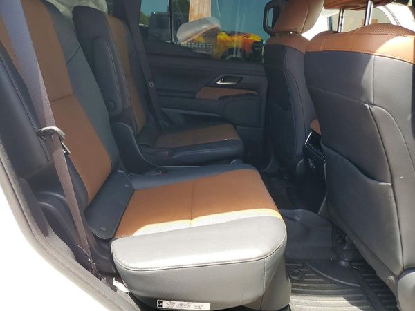 2024 LEXUS GX 550