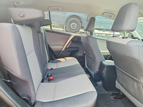 2015 TOYOTA RAV4 LE (X Grade)