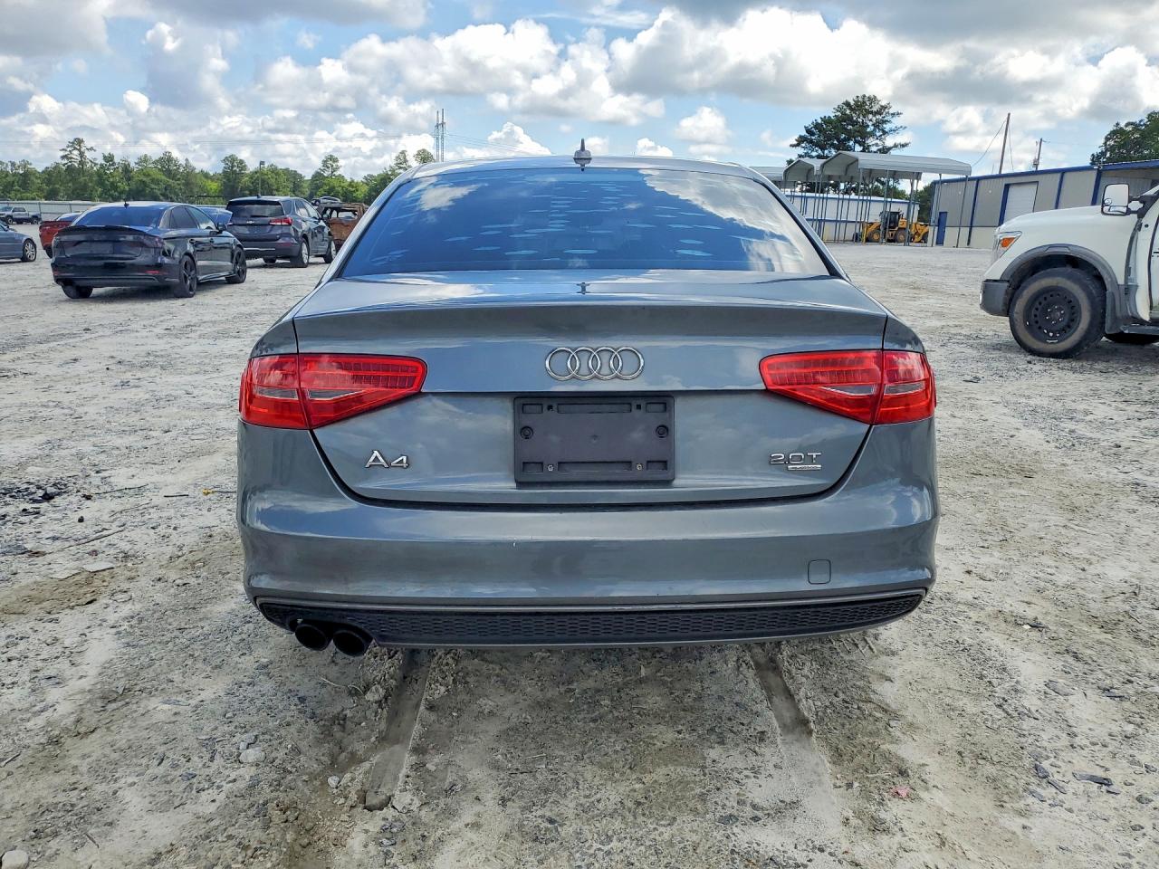 2015 AUDI A4 quattro Premium