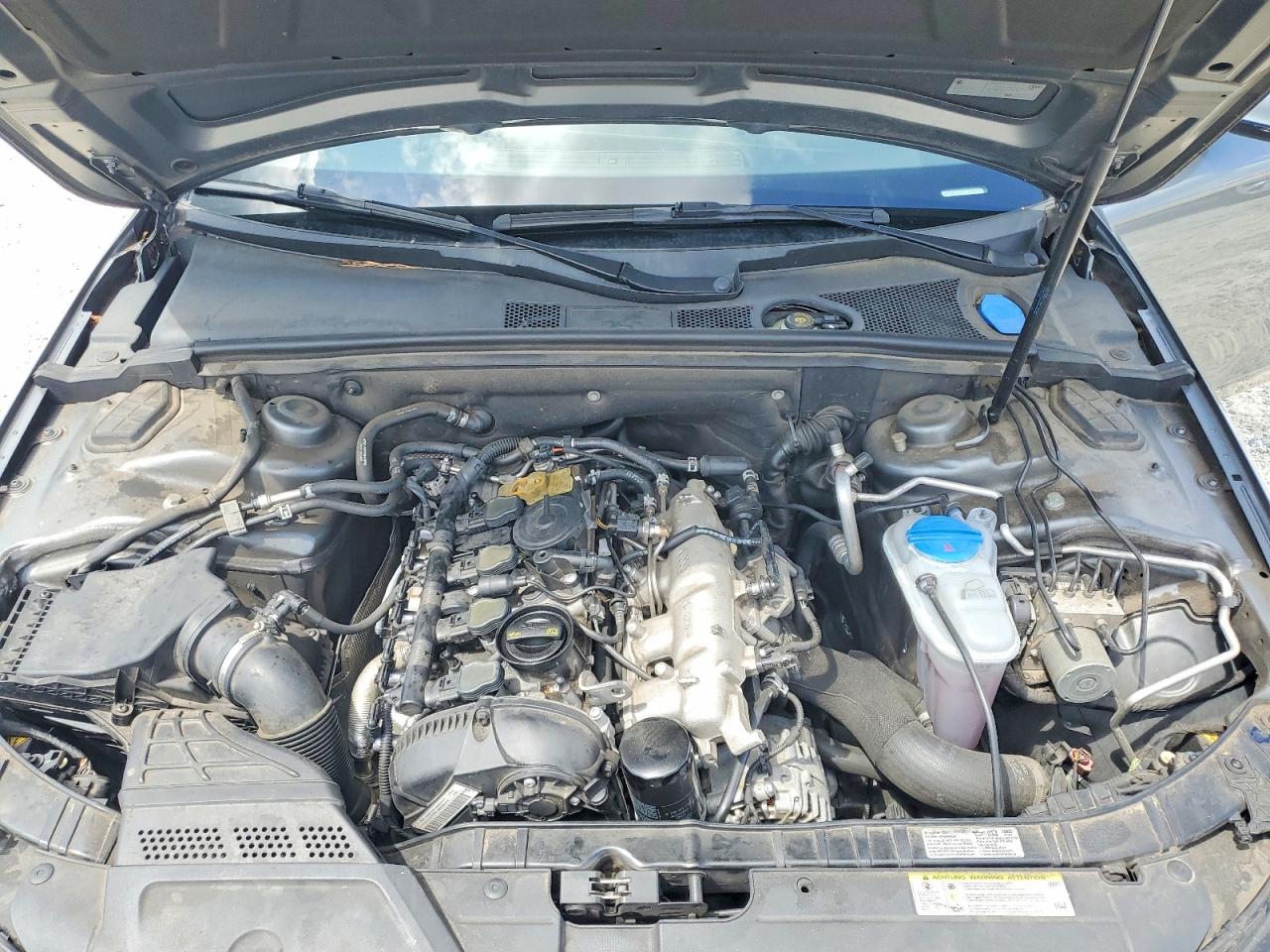 2015 AUDI A4 quattro Premium