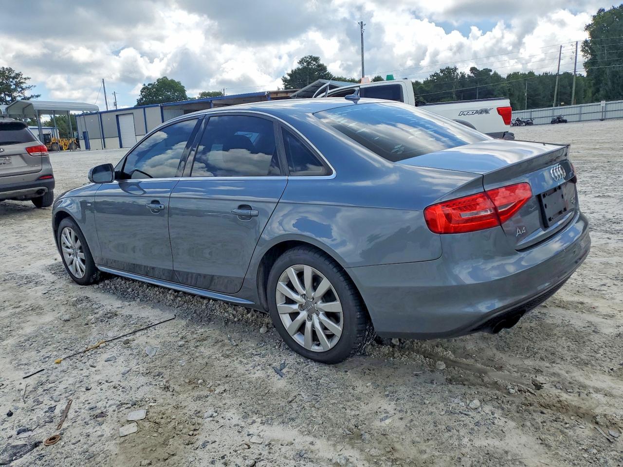 2015 AUDI A4 quattro Premium