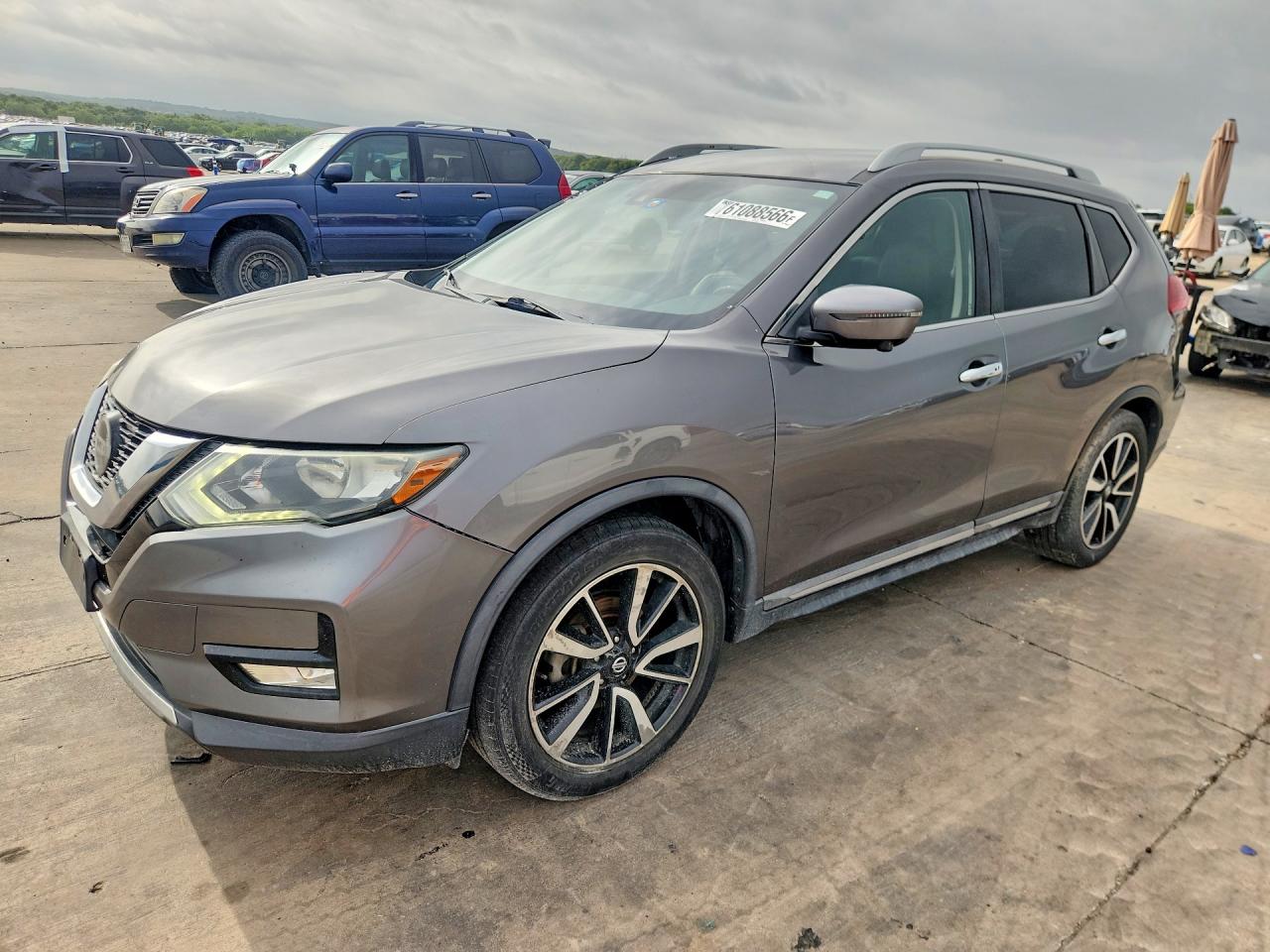 2019 NISSAN ROGUE