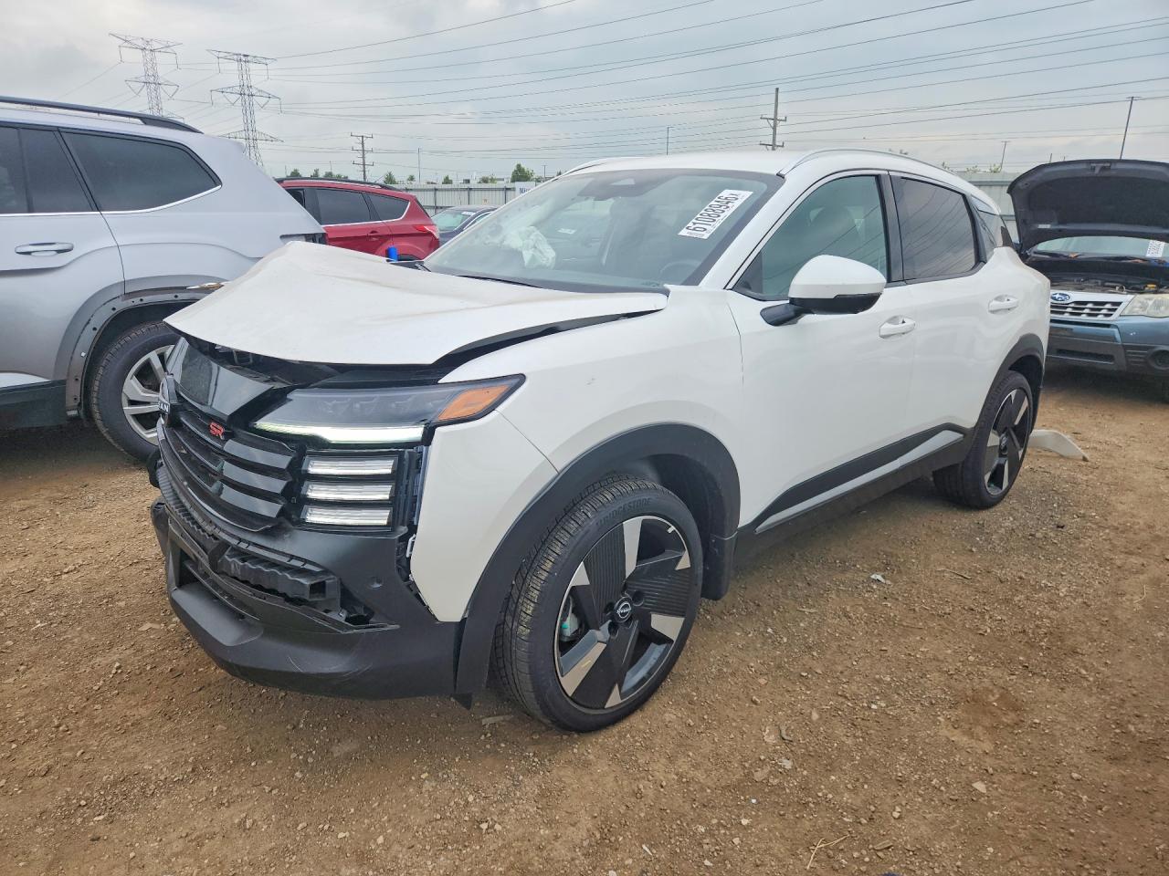 2025 NISSAN KICKS