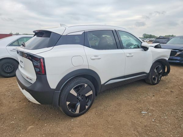 2025 NISSAN KICKS