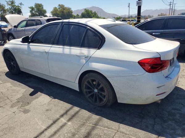 2017 BMW 320